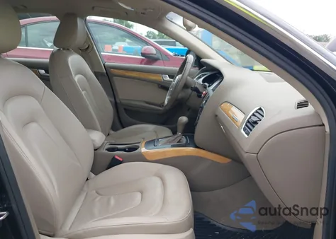 2009 Audi A4 3.2 Premium Plus z USA, uszkodzony, nr VIN WAULK78K69N008512